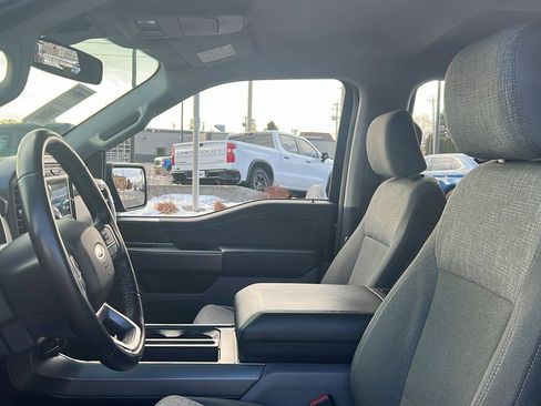 Used 2022 Ford F150 XLT w/ Equipment Group 302A High image 12