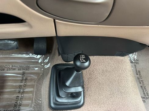 Used 1999 Ford F150 XLT image 18