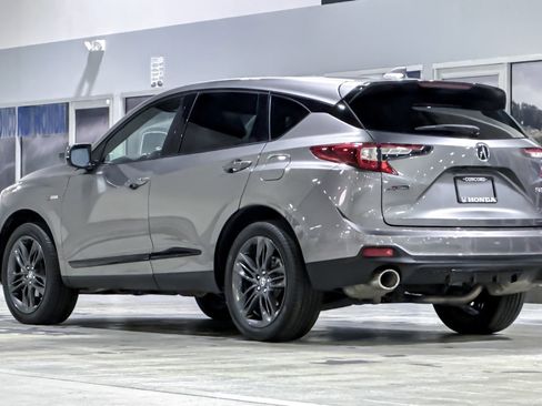 Used 2023 Acura RDX A-Spec image 3