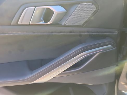 Used 2020 BMW X6 xDrive40i w/ Premium Package image 8