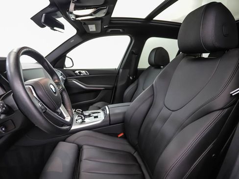 Certified 2022 BMW X5 xDrive40i w/ Parking Assistance Package image 11