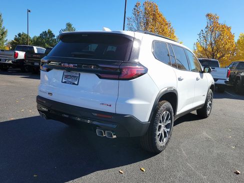 New 2026 GMC Acadia AT4 image 3