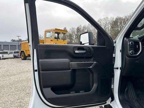 Used 2023 GMC Sierra 2500 AT4 w/ Gooseneck/5TH Wheel Package image 22