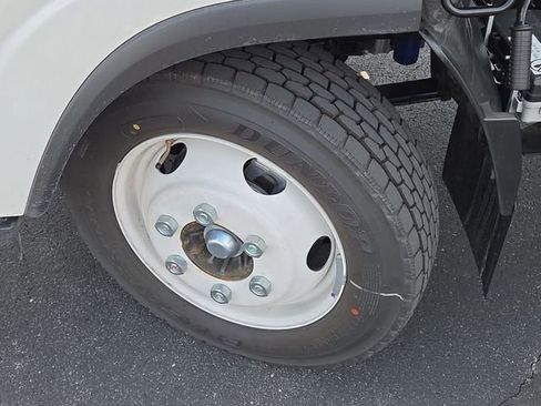 New 2025 Chevrolet Low Cab Forward image 27