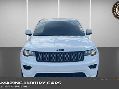 Used 2019 Jeep Grand Cherokee Altitude