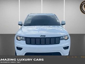 Used 2019 Jeep Grand Cherokee Altitude AWD/4WD video 1