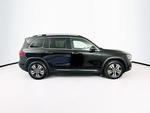 Used 2024 Mercedes-Benz GLB 250 image 10