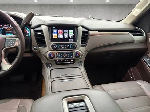 Used 2019 GMC Yukon Denali w/ Denali Ultimate Package AWD/4WD image 3
