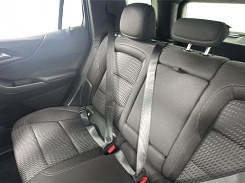 Used 2025 Chevrolet Equinox LT image 14