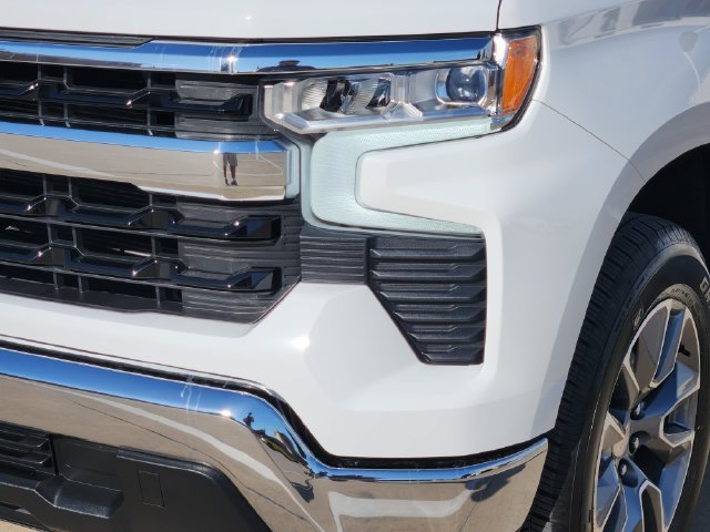Used 2026 Chevrolet Silverado 1500 LT w/ Texas Edition Plus RWD image 17