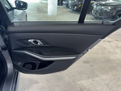 Used 2025 BMW 330i Sedan RWD image 11