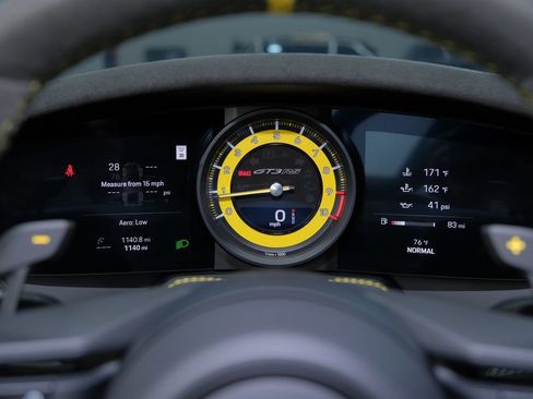 Used 2025 Porsche 911 GT3 RS RWD image 56