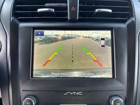 Used 2019 Ford Fusion SE w/ Equipment Group 151A image 23