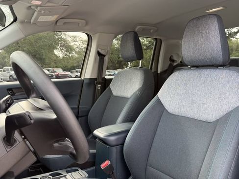 Used 2025 Ford Maverick XLT FWD image 7