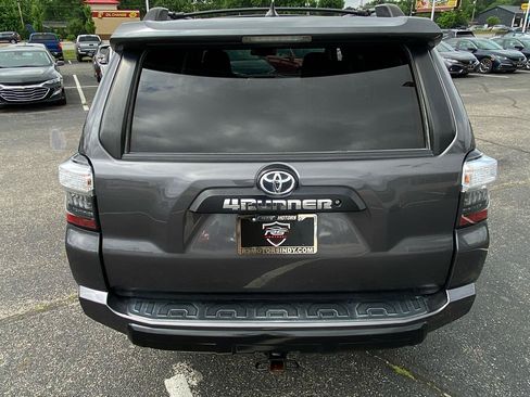 Used 2016 Toyota 4Runner TRD Pro AWD/4WD image 10