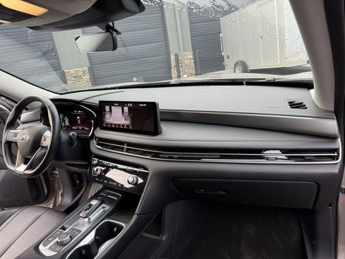 Used 2023 INFINITI QX60 Luxe image 8