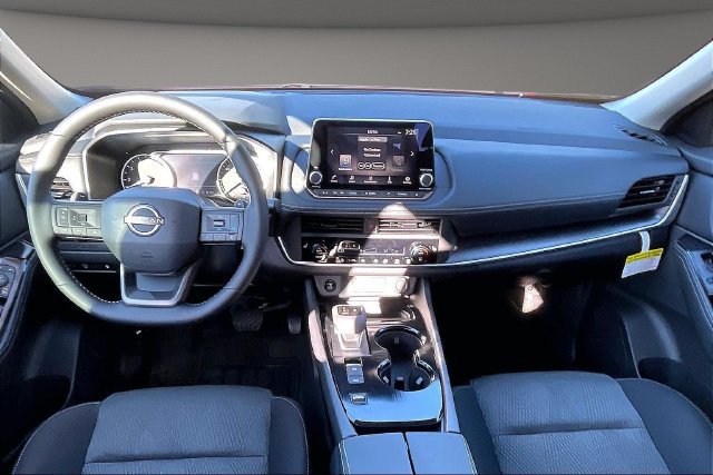 New 2027 Nissan Rogue SV w/ Cold Weather Package FWD image 5