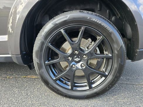 Used 2018 Dodge Journey SXT w/ Blacktop Package AWD/4WD image 10