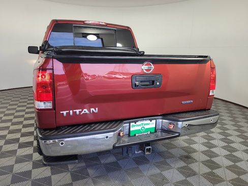 Used 2014 Nissan Titan SV w/ SV Value Truck Package RWD image 6