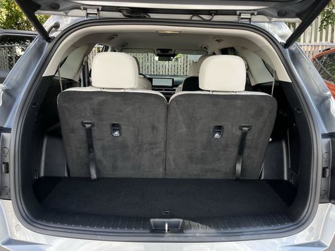 Used 2025 Kia Sorento EX AWD/4WD image 18