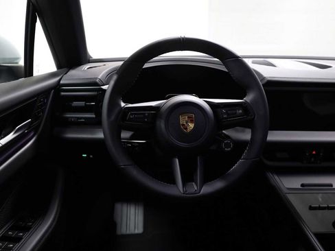New 2026 Porsche Macan 4 Electric AWD/4WD image 23