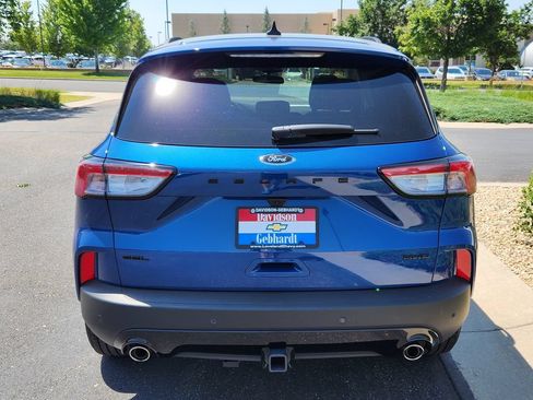Used 2022 Ford Escape SEL w/ SEL Stealth AWD Package image 12