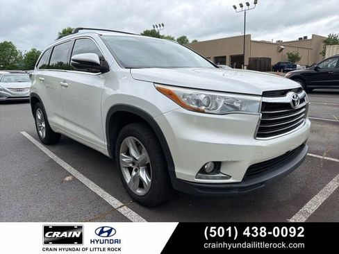 Used 2016 Toyota Highlander Limited image 1