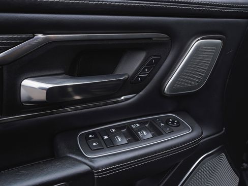 Used 2021 RAM 1500 Limited w/ Night Edition image 10