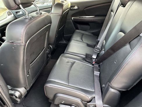 Used 2018 Dodge Journey GT image 12