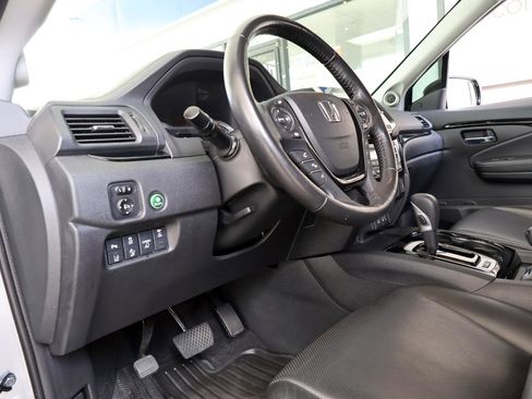Used 2019 Honda Ridgeline RTL-E image 38