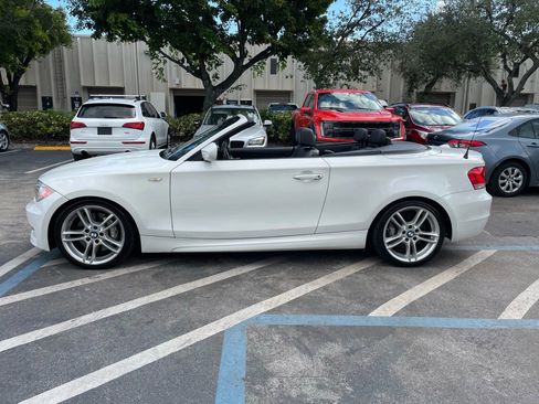 Used 2013 BMW 135i Convertible image 9