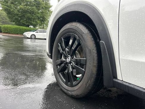 Used 2026 Honda HR-V Sport image 13