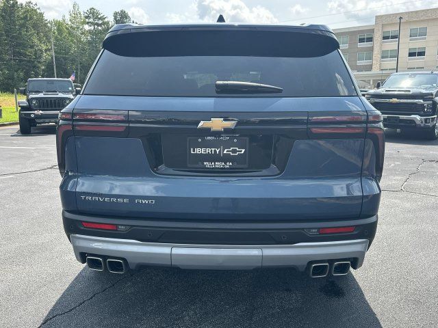 Used 2026 Chevrolet Traverse LT AWD/4WD image 7