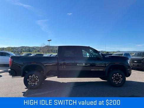 New 2026 GMC Sierra 2500 AT4X AWD/4WD image 7