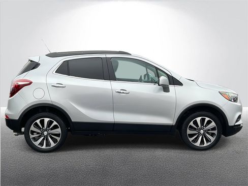 Certified 2022 Buick Encore Preferred w/ Safety Package image 6