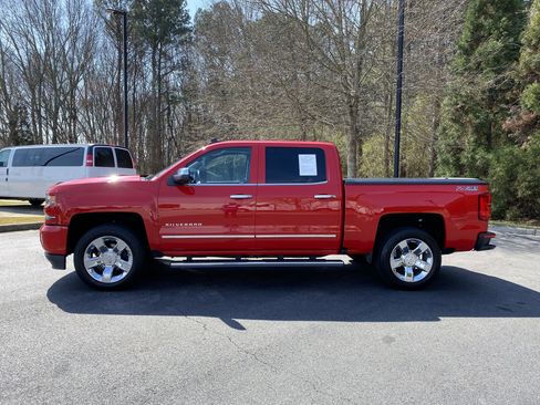 Used 2016 Chevrolet Silverado 1500 LTZ Z71 w/ LTZ Plus Package image 6