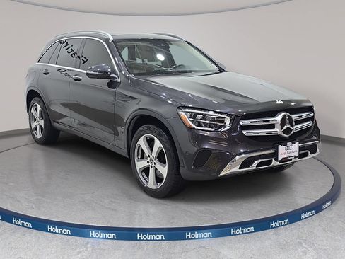 Used 2022 Mercedes-Benz GLC 300 4MATIC image 4