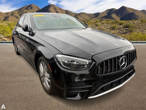 Used 2022 Mercedes-Benz E 350 Sedan image 5