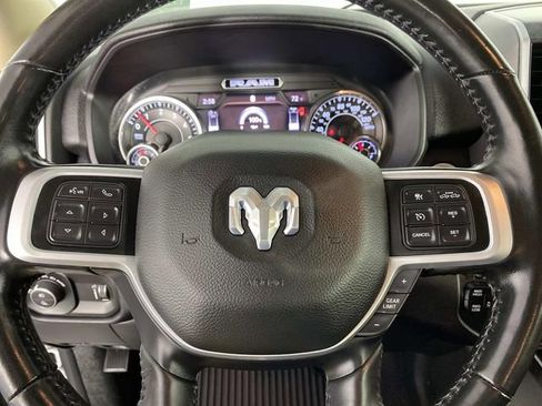 Used 2021 RAM 2500 Big Horn w/ Level 2 Equipment Group AWD/4WD image 17