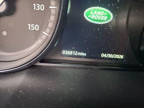 Used 2019 Land Rover Discovery Sport SE AWD/4WD image 2