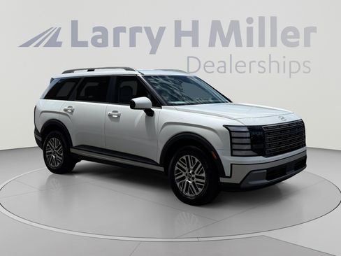 Certified 2026 Hyundai Palisade SEL FWD image 7
