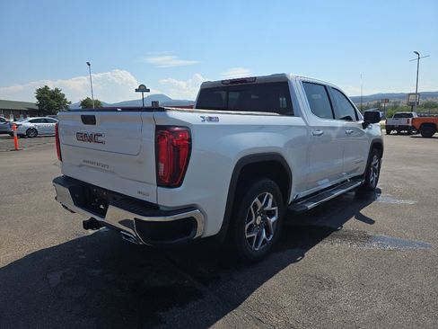 Certified 2023 GMC Sierra 1500 SLT AWD/4WD image 3