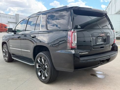 Used 2016 GMC Yukon SLT AWD/4WD image 11