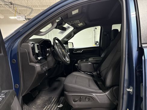 Used 2024 Chevrolet Silverado 1500 LT AWD/4WD image 20