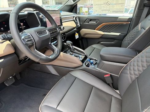 New 2026 GMC Canyon Denali AWD/4WD image 19