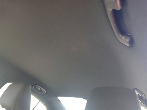 Used 2023 Dodge Charger SXT image 34