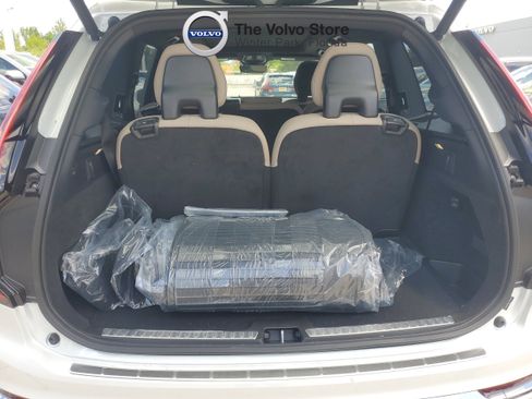 Used 2026 Volvo XC90 B6 Plus w/ Protection Package Premier AWD/4WD image 8