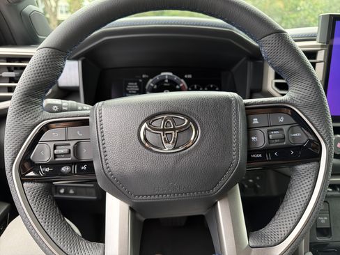 New 2026 Toyota Sequoia Platinum AWD/4WD image 20