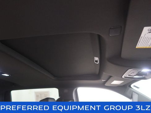 Used 2024 Chevrolet Silverado 1500 High Country w/ Technology Package AWD/4WD image 13