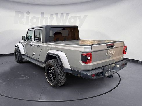 Used 2020 Jeep Gladiator Overland w/ Uconnect 4C Nav & Sound Group image 3